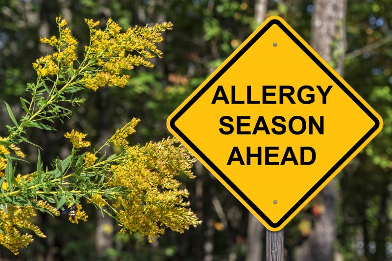 Allergy season ahead sign.